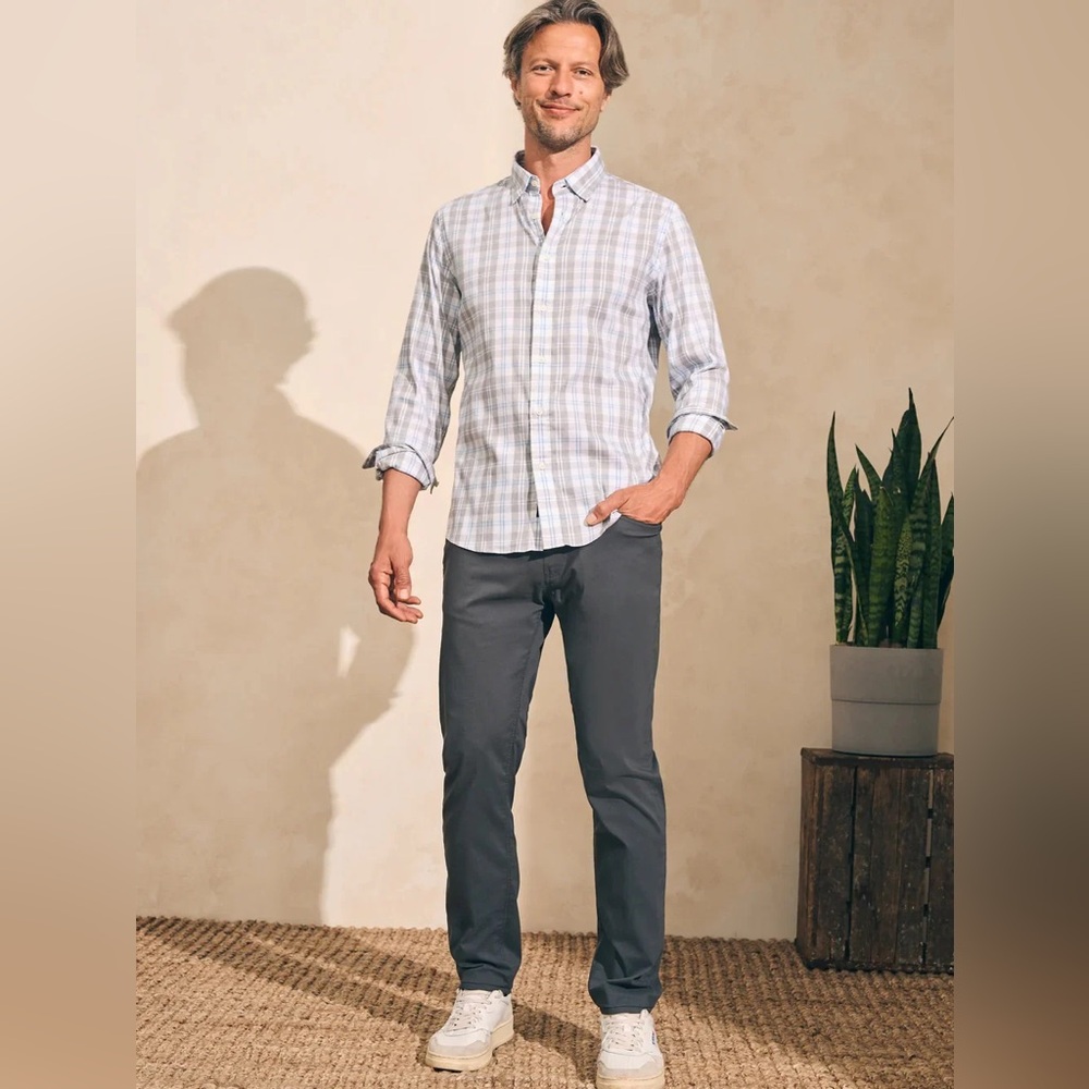 Faherty Men’s The Movement Sport Shirt- Grey Cream Plaid